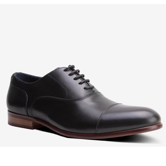 Blake McKay Other - NWT Blake McKay Melvern Black Leather Oxford